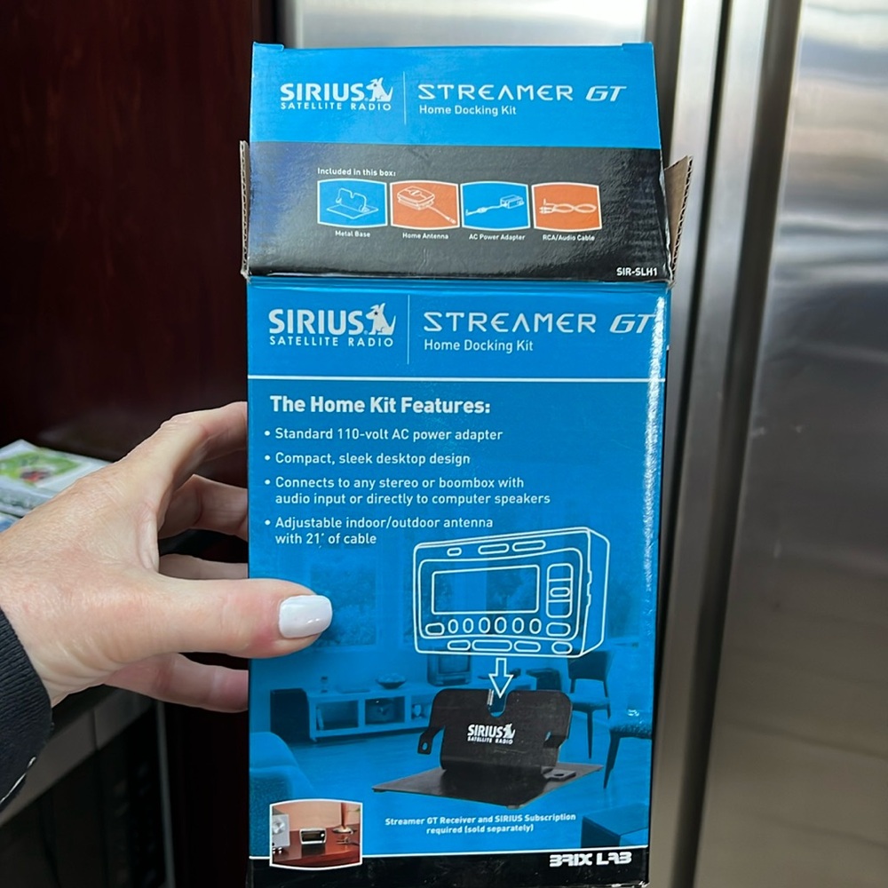 SIRIUS SATELLITE STREAMER GT Home Docking Kit